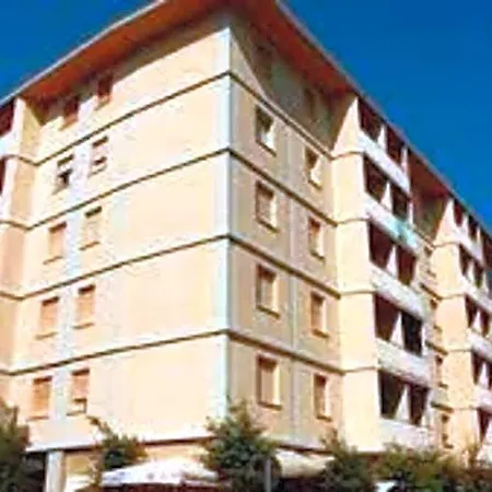 Lovely Flat Close To The Beach-beahost Hotel